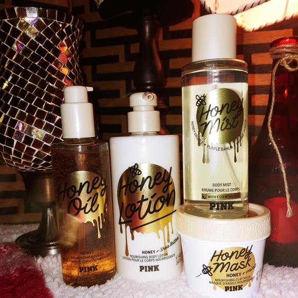 PINK Victoria's Secret Other - FALL SALE🍂🍁 VS Honey Body Bundle